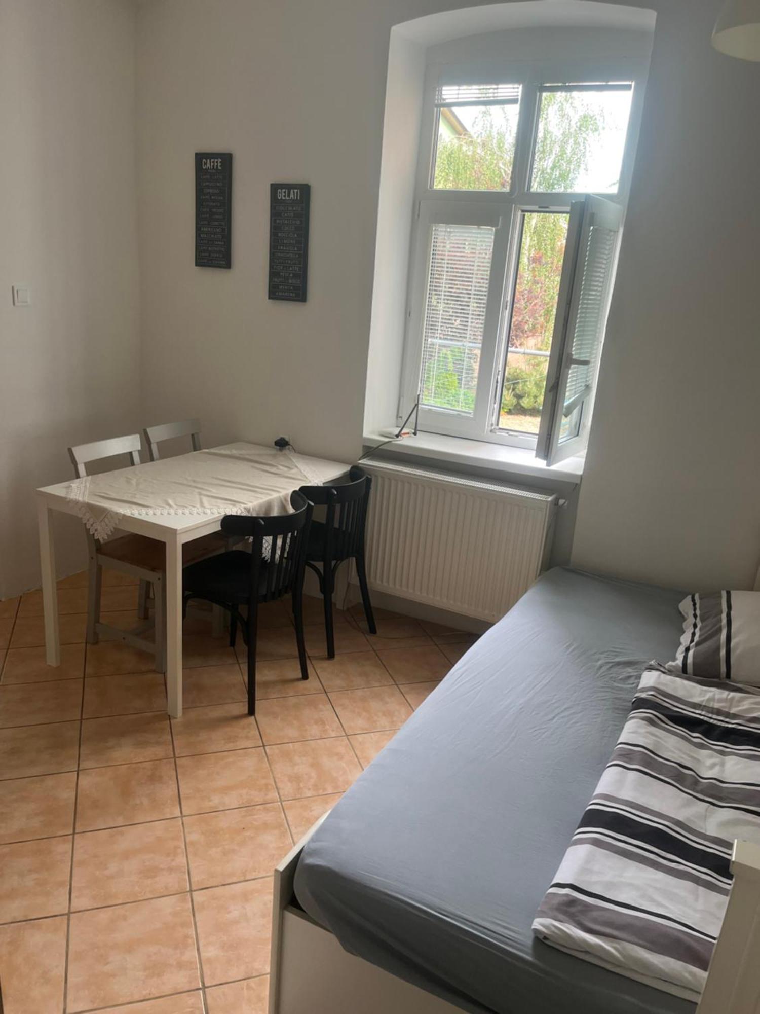 Apartman Papousek Apartment Znojmo Bagian luar foto